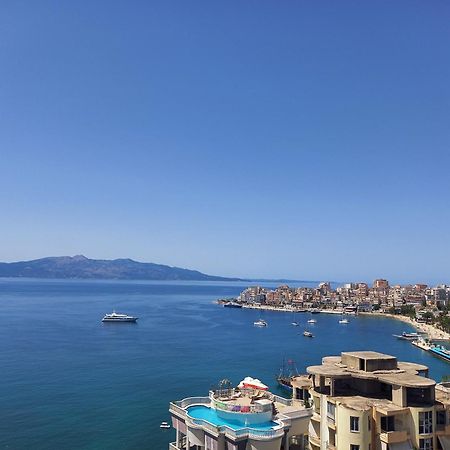 Bay View Apartment Sarandë Esterno foto