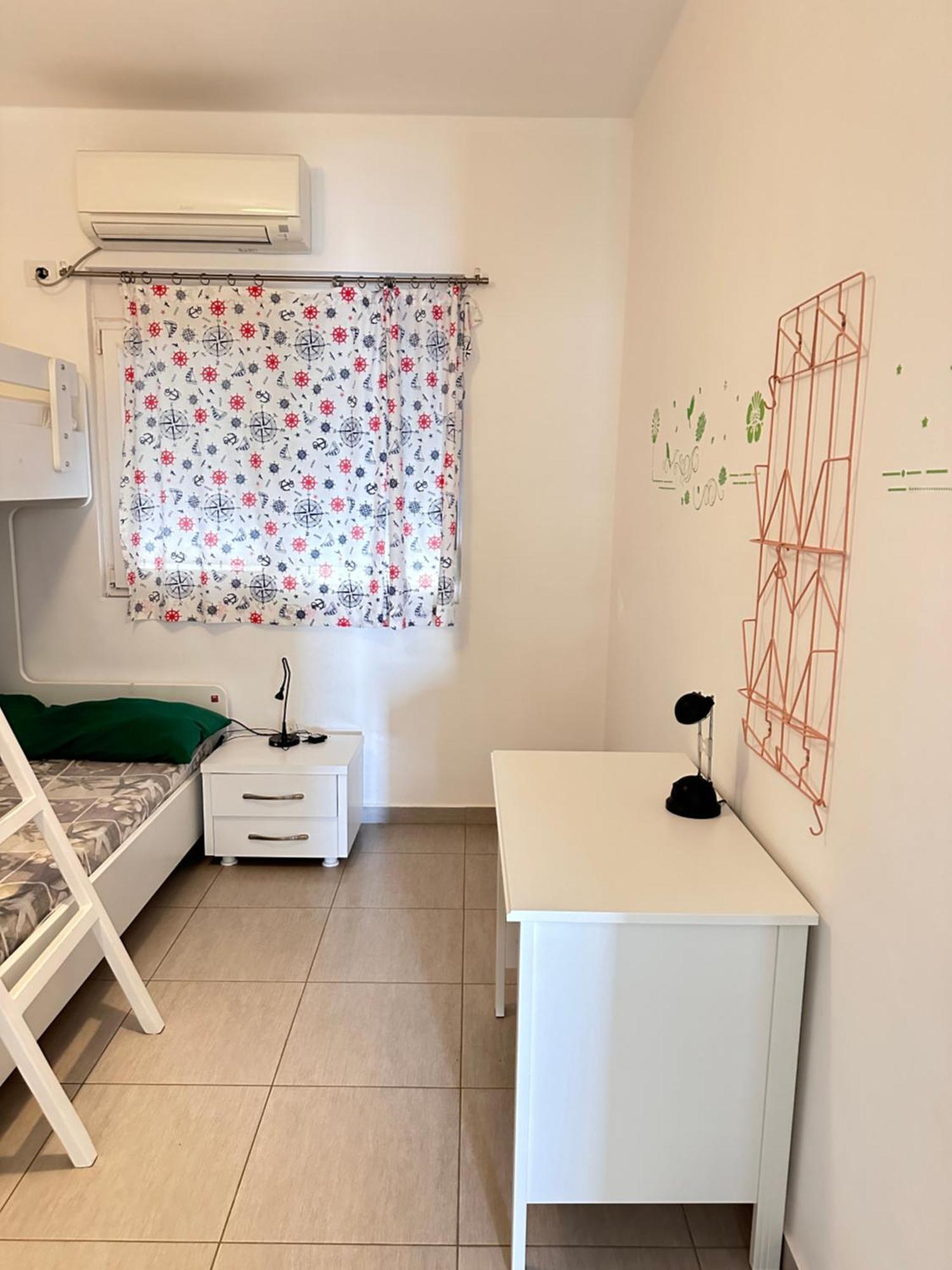 Bay View Apartment Sarandë Esterno foto