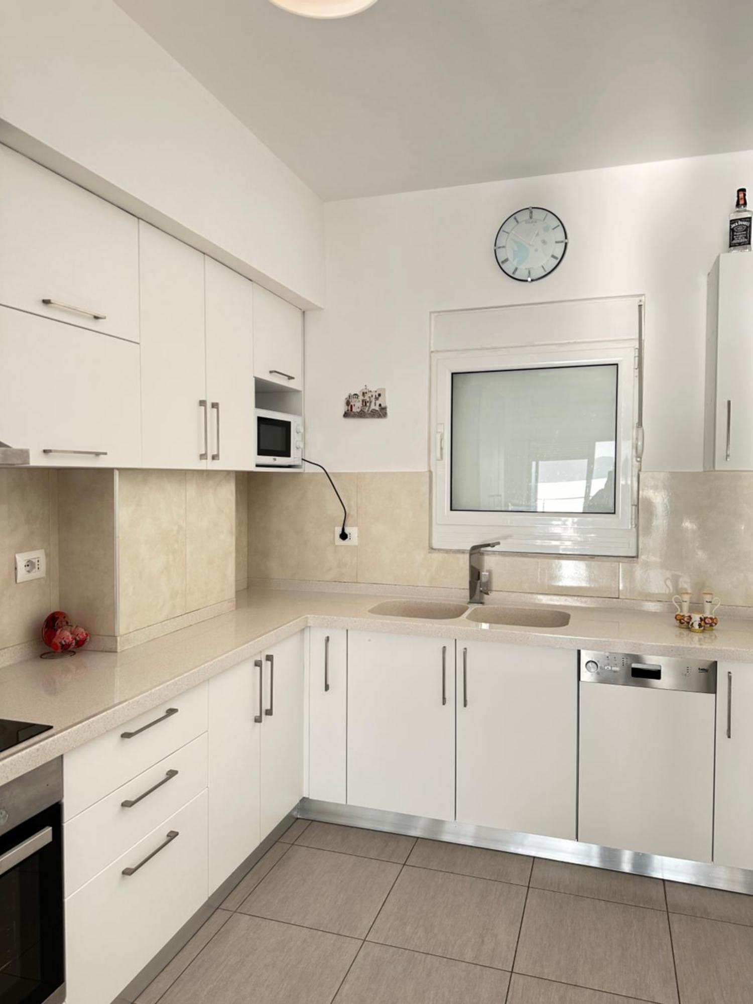 Bay View Apartment Sarandë Esterno foto
