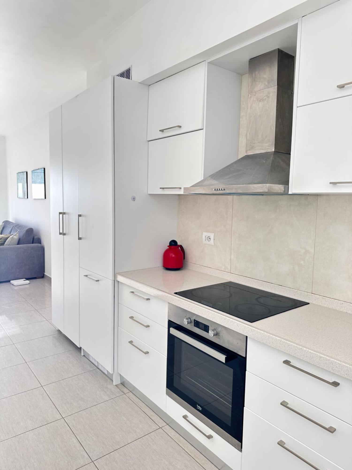 Bay View Apartment Sarandë Esterno foto