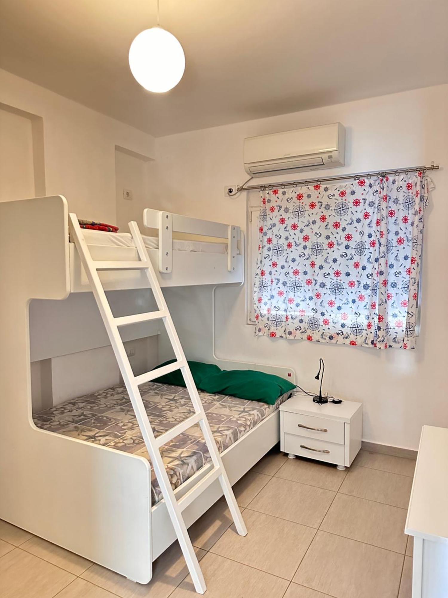 Bay View Apartment Sarandë Esterno foto